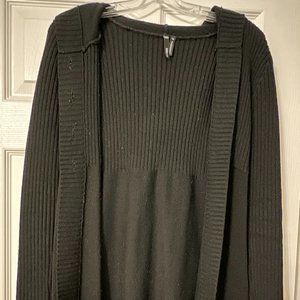 Hooded cardigan sweater with buttons